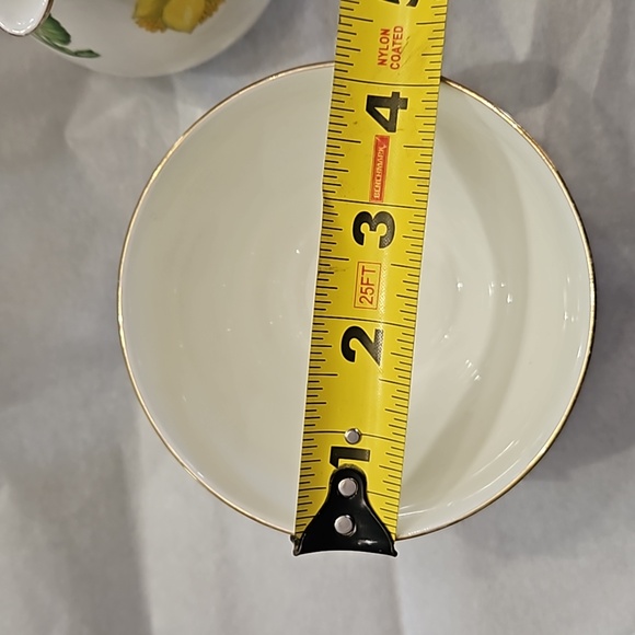 3 pc Wedgwood "King cup" pattern Teapot with Cream and Sugar. - Picture 12 of 15